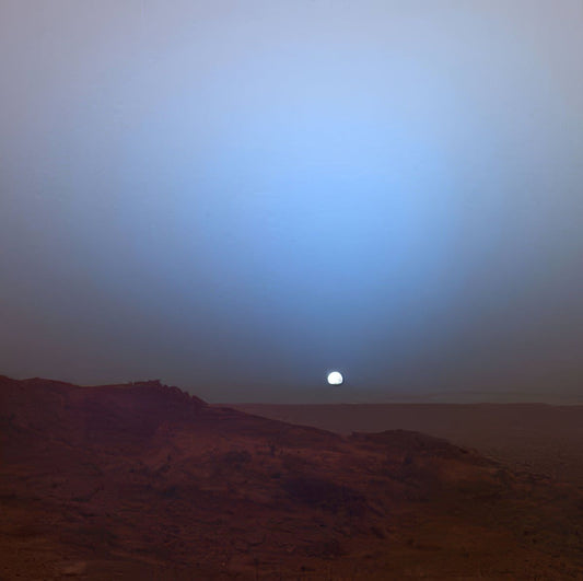 THE RED PLANET HAS BLUE SUNSETS